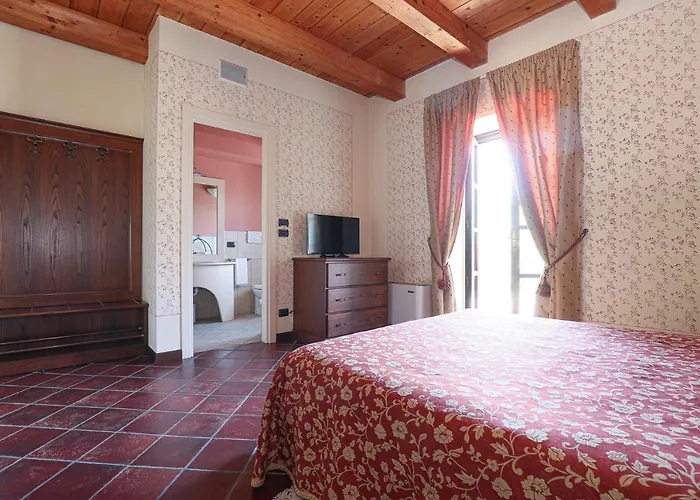 Feriehus Cascina Giuli *